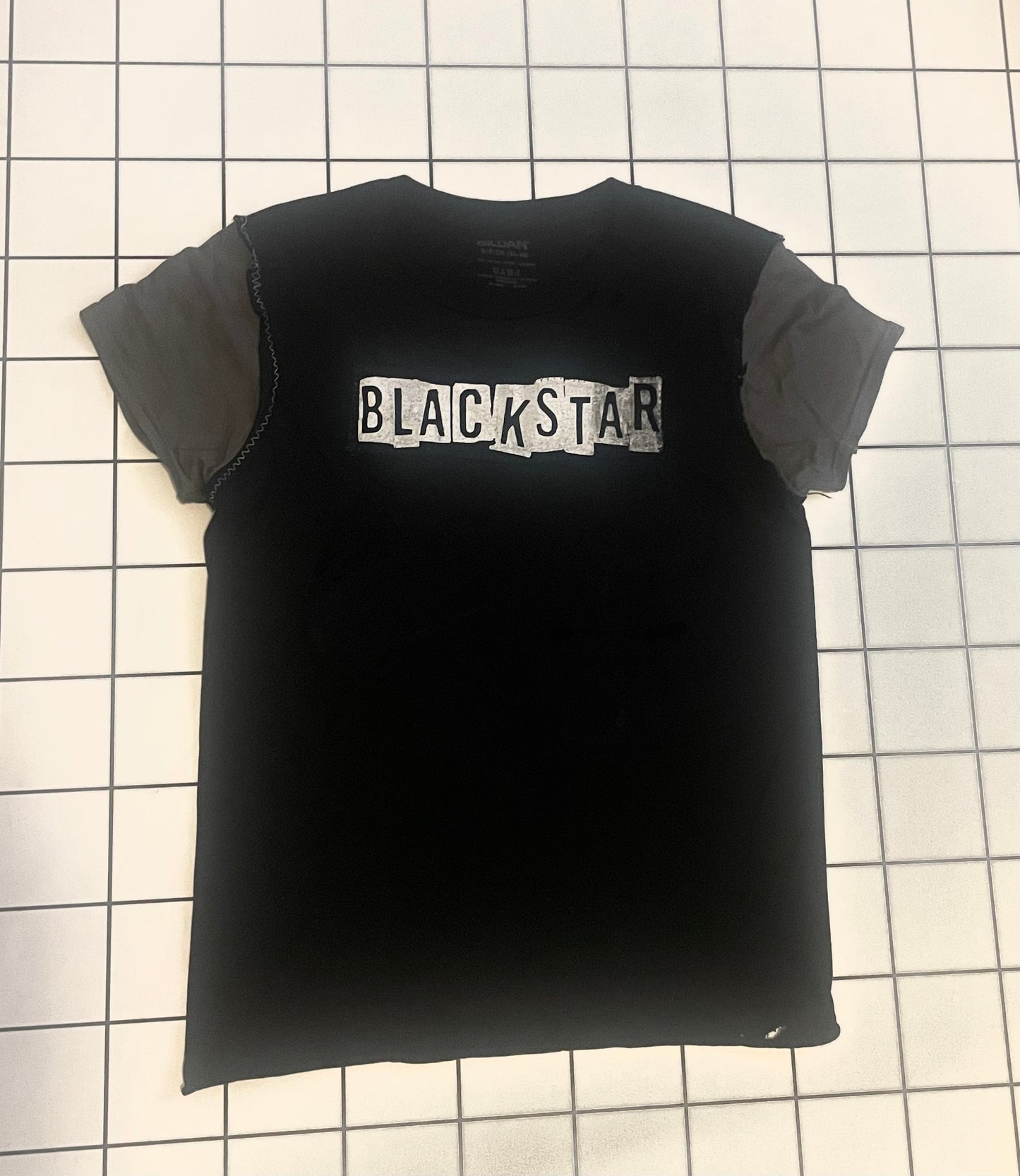 Black/Grey Star tee